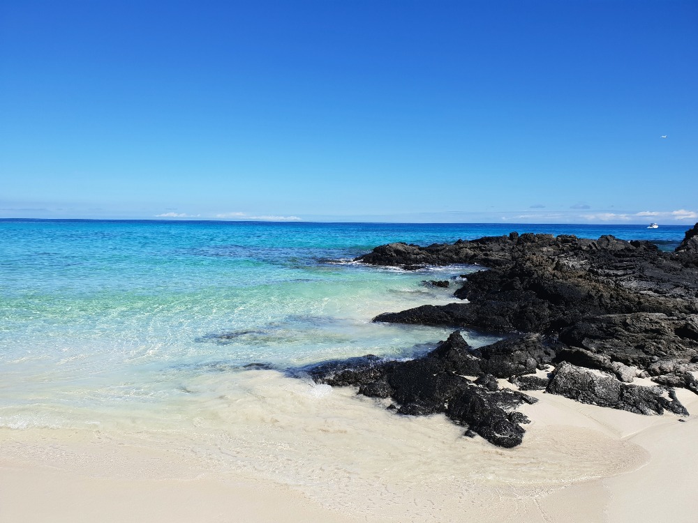 Makalawena Beach